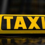 Cei trei puști care au înjunghiat un taximetrist și-au planificat din timp fapta. Au vrut să omoare șoferul și să-i fure mașina și încasările