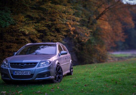 Tendințe în piața de mașini second hand: de ce opțiunea la comandă devine tot mai populară