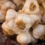 Usturoiul ieftin din Asia acaparează Europa: 70% din importuri vin din China