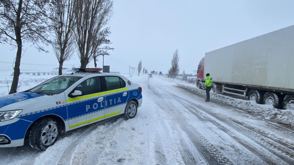 Viscol și ger în România. Traficul este dat peste cap în mai multe zone. A fost convocat Comandamentul Energetic Național