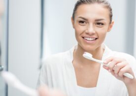 Cum să ai o igienă orală completă acasă