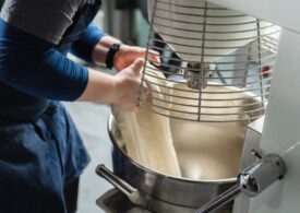 Cum deschizi o brutărie? Aparatura necesară