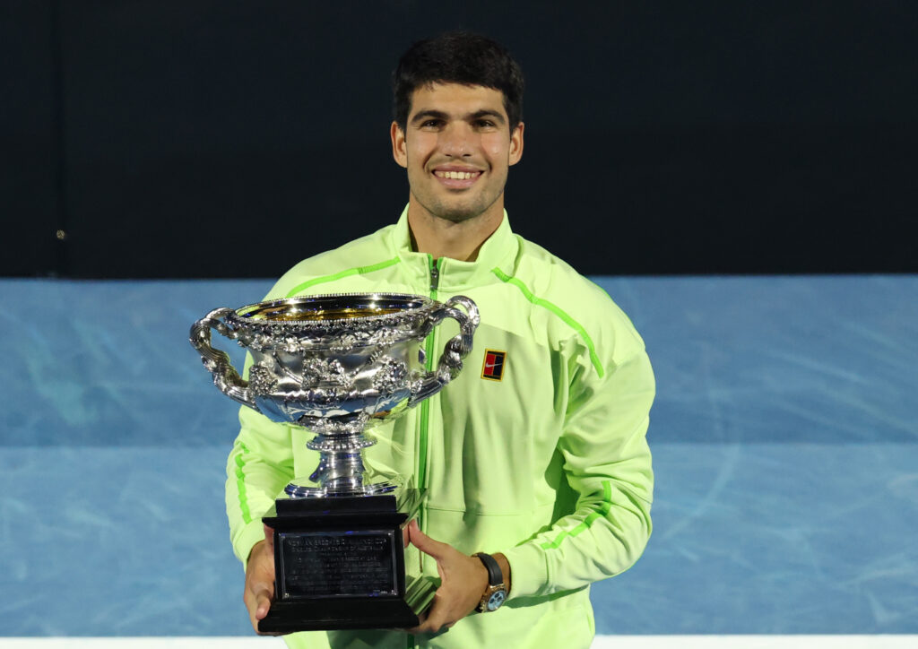 Bornele uluitoare stabilite de Carlos Alcaraz, după triumful superb din finala de la Australian Open