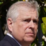 Fostul prinț Andrew, fratele lui Charles, a fost arestat chiar de ziua sa UPDATE Prima reacție a regelui