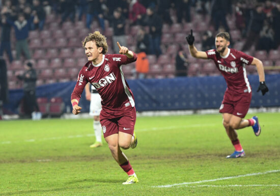 CFR Cluj a primit o ofertă concretă de 500.000 de euro pentru Lorenzo Biliboc