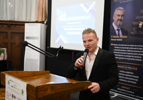 Tenorul Ștefan von Korch a primit premiul pentru Antreprenoriat Cultural derulat în stagiunea Musical Extravaganza