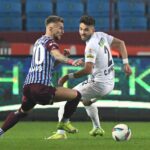 Denis Drăguș l-a scos din minți pe antrenorul său din Turcia. Schimbat după 38 de minute!