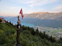 Elveția va decide prin referendum dacă-și limitează populația la 10 milioane