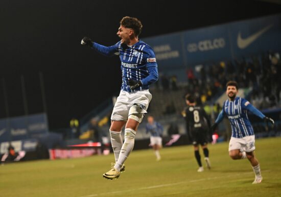 Farul a distrus Universitatea Craiova și lupta la play-off devine incendiară