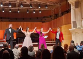 Tenorul Ștefan von Korch și invitații au celebrat iubirea în recitalul "Vivo per lei," pe scena Filarmonicii de Stat din Sibiu