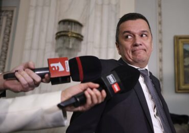 Grindeanu atacă reformele Guvernului Bolojan: Au fost doar concedieri colective