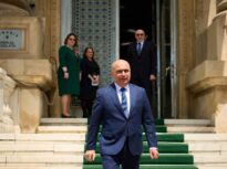 Bolojan a informat CCR că amânările pe pensiile magistraților pun în pericol banii din PNRR