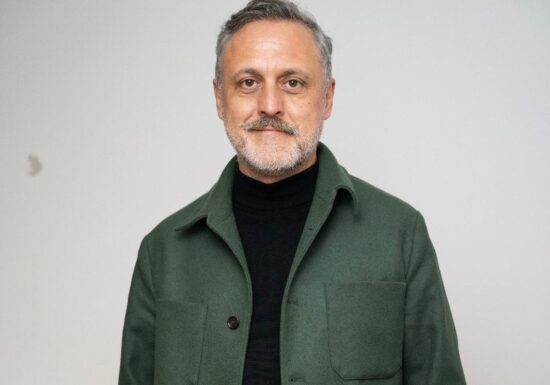 Cum văd românii organizațiile neguvernamentale: jumătate au încredere în ONG-uri, două treimi au interacționat cu ele