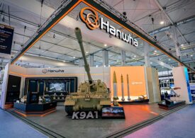 A început construirea fabricii din România unde se va produce obuzierul K9: Apar mii de locuri de muncă