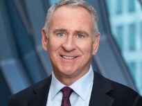 Un miliardar de pe Wall Street acuză administrația Trump că ia decizii profitabile pentru propriile familii