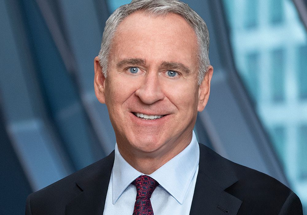 Un miliardar de pe Wall Street acuză administrația Trump că ia decizii profitabile pentru propriile familii