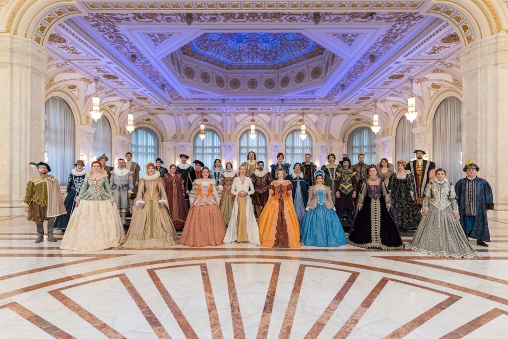 Corul Madrigal organizează audiții pentru artiști lirici și dirijor asistent