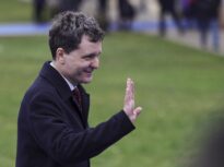 Nicușor Dan, România