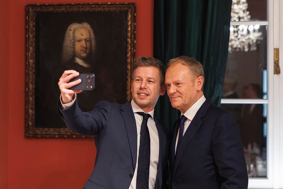 „Budapesta vrea să fie ca Varșovia”. Tusk, după întâlnirea cu liderul opoziției ungare