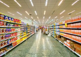 Consiliul Concurenței autorizează cu unele condiții preluarea magazinelor La Cocoș de către grupul care deține Kaufland și Lidl