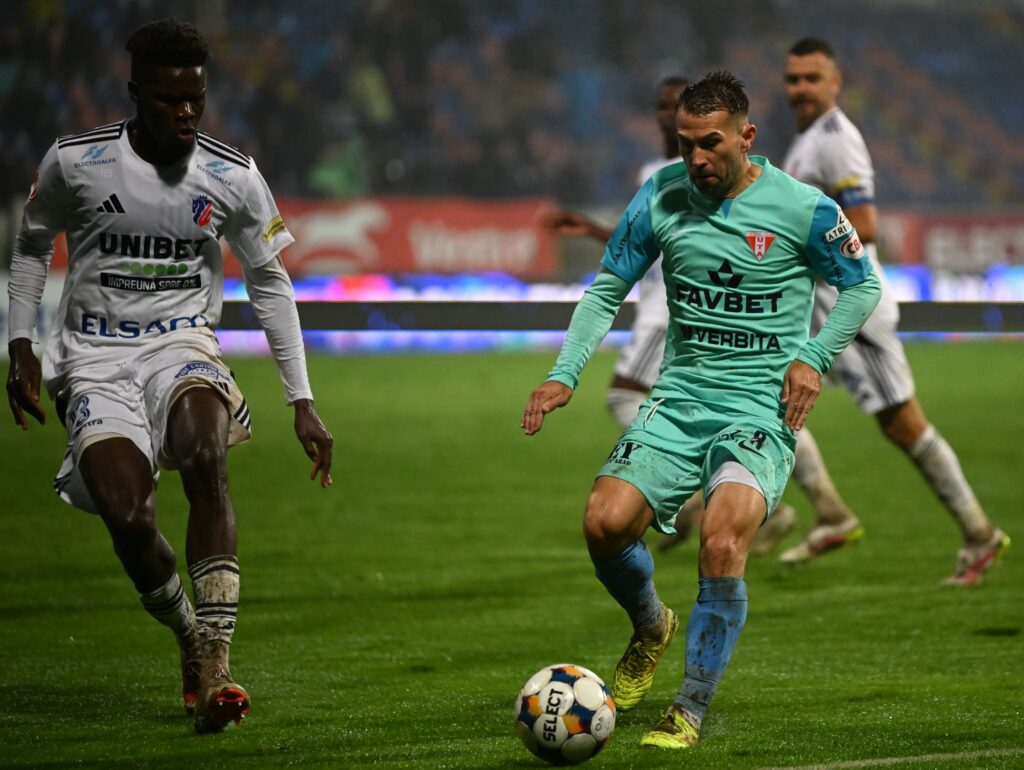 UTA Arad câștigă pe final cu FC Botoșani și lupta la play-off devine incendiară