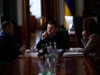 Wall Street Journal: Zelenski le-a spus consilierilor că negocierile au eșuat și le-a cerut un plan pentru încă 3 ani de război