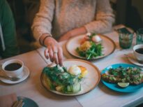 Avertismentul unui nutriționist despre postul Paștelui. Alimentele nesănăstoase care îți fac mai mult rău