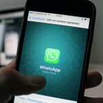 Rusia încearcă să blocheze WhatsApp și să împingă utilizatorii spre aplicația Max, controlată de stat