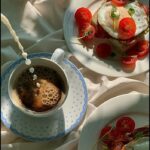 Cafeaua de după masă: bună sau nu pentru digestie? Când e contraindicată