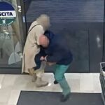 Român arestat în Bergamo după ce a încercat să răpească o fetiță în fața unui supermarket. Copilul a fost rănit grav (Video)