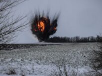 Ziua 1454 Ucraina recucerește 201 km² în cinci zile. Pregătiri de atac masiv la Kiev, capitala e deja la un pas de colaps. Rusia duce disputa teritorială la Geneva