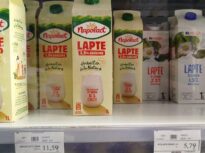 Ministrul PSD al Agriculturii vrea același adaos comercial la produsele marcă proprie și la cele de brand. E acuzat că a „furat” ideea de la AUR