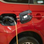 De ce încărcarea rapidă a mașinilor electrice în România este printre cele mai costisitoare din Europa, deși nu avem cel mai scump curent