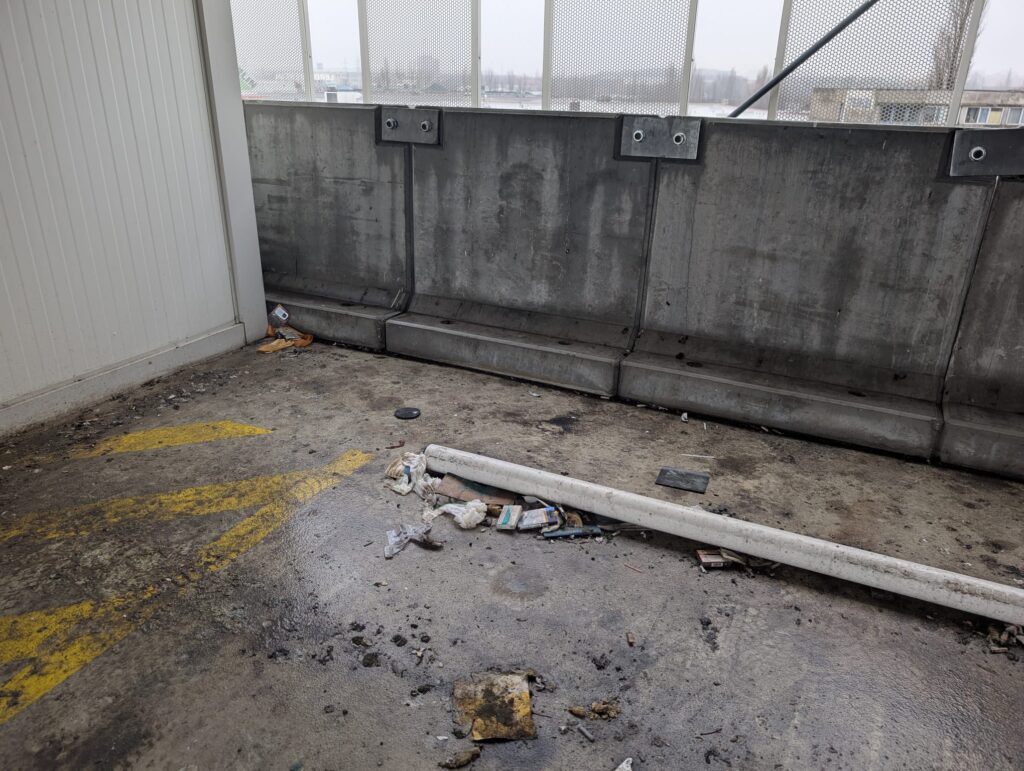 mizerie parcare pantelimon 4