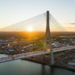 Trump își amenință vecinul din Nord cu o lovitură „îngrozitoare”: Blocarea deschiderii podului dintre SUA și Canada