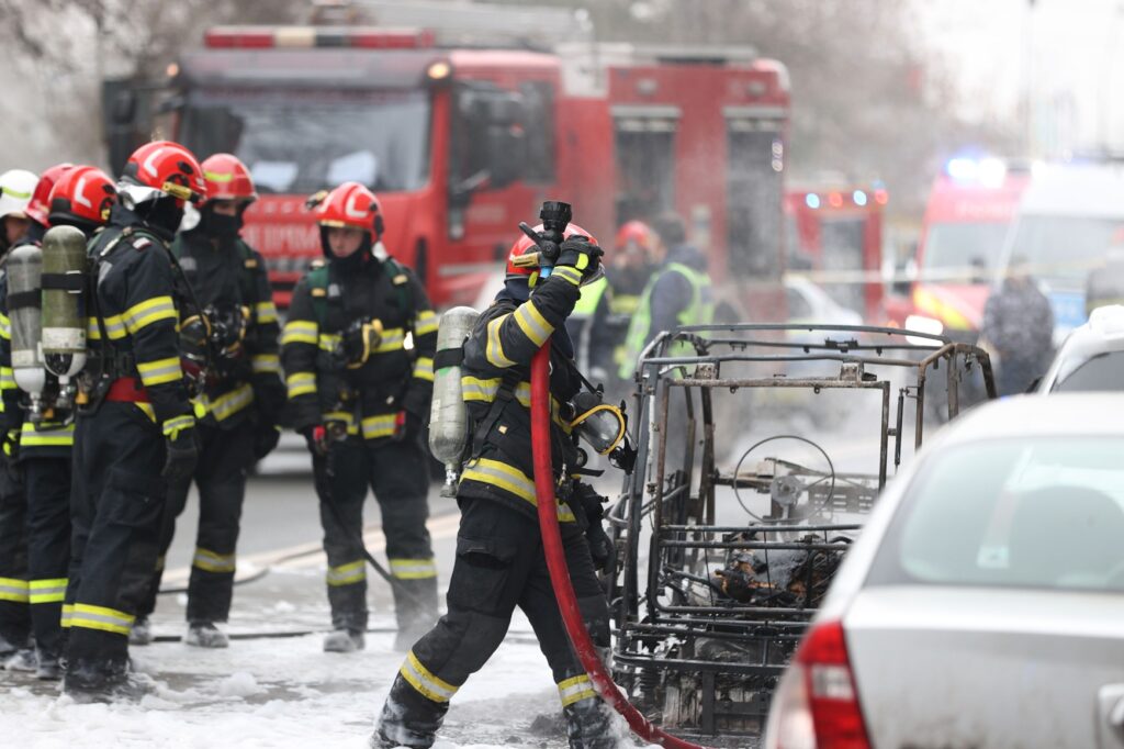 pompieri București