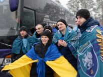 Primul schimb de prizonieri după cinci luni: 314 persoane eliberate de Rusia și Ucraina. Unele erau captive de aproape patru ani (Video)