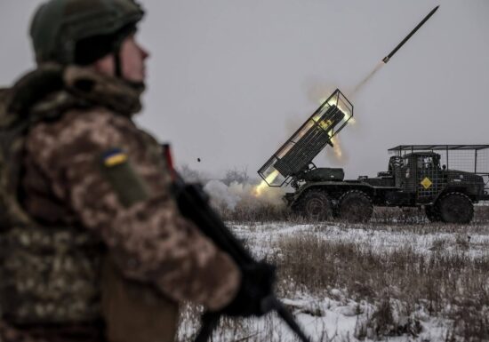 <span style="color:#990000;">Ziua 1465</span> Ziua în care "omuleții verzi" au invadat Crimeea. Ucraina taie lumina și căldura în Belgorod. Armistițiu temporar pentru centrala nucleară din Zaporojie