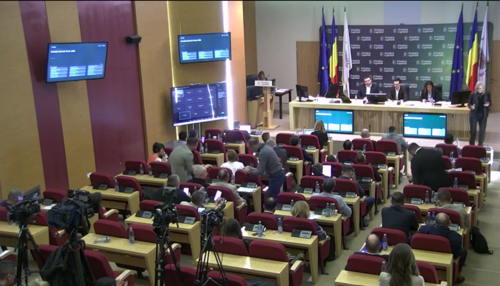Jocurile de putere care blochează majoritatea lui Ciucu la Primăria Capitalei. O membră REPER e împiedicată, pur și simplu, să-și preia mandatul