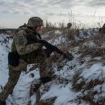 Cine este vinovatul pentru războiul din Ucraina? Tot mai puțini români arată spre Rusia – sondaj INSCOP