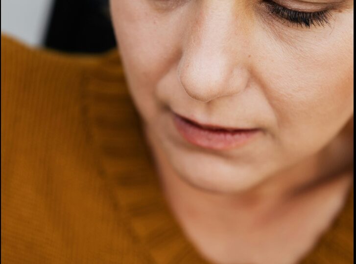 Menopauza și riscul de Alzheimer: ce spun studiile despre rolul terapiei hormonale