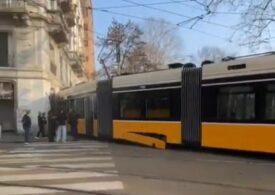 Un tramvai a deraiat și a lovit o clădire în centrul orașului Milano: un mort și aproape 40 de răniți