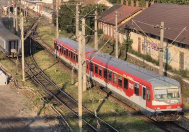 1.550 de angajați CFR Marfă, fără salarii de patru luni. Sindicatele avertizează că trenurile ar putea fi oprite