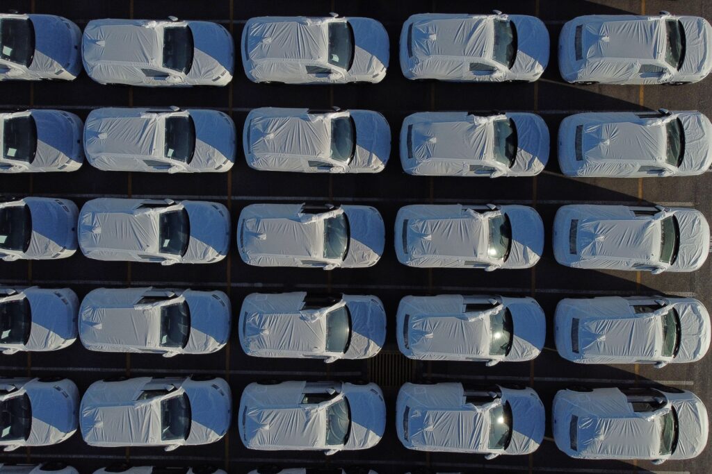 Producătorii auto chinezi câștigă teren în România: BYD și Chery cresc rapid, Dacia pierde cotă de piață