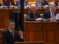 Noapte albă în Parlament pentru buget. Schimburi de replici acide între Bolojan și Grindeanu, Anamaria Gavrilă a țipat la o colegă (Video)