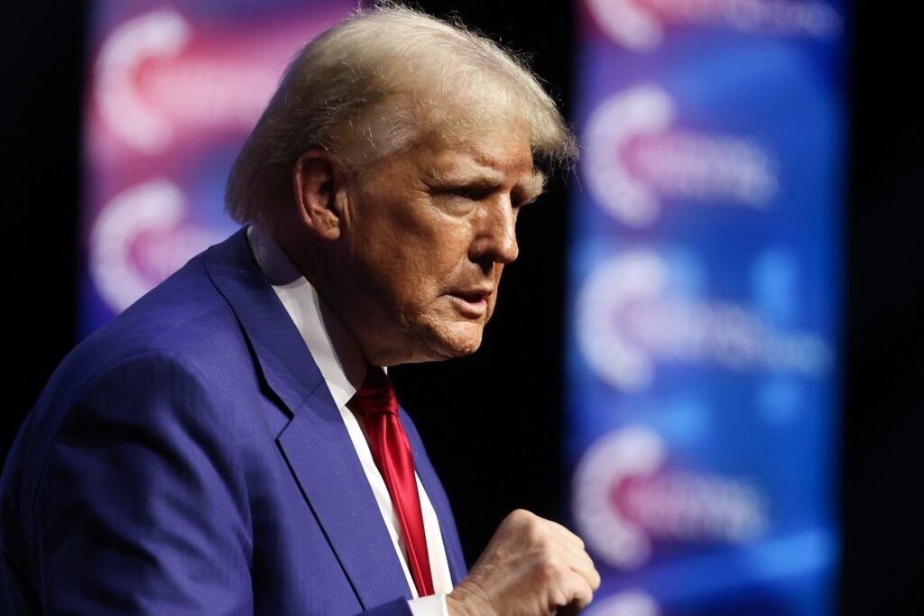 Wall Street Journal: Trump ia în calcul o operațiune terestră de mare risc, pentru a lua cele 450 kg de uraniu din Iran
