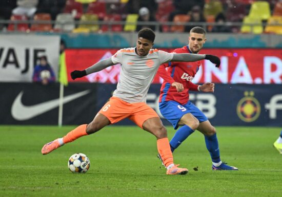 Debutul lui Rădoi e o catastrofă. FCSB nu poate să învingă acasă codașa Metaloglobus