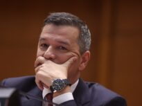 Ultimatum pentru PSD de la PNL și USR: Dacă provoacă o criză prin răsturnarea Guvernului, nu mai negociază o altă guvernare cu social democrații