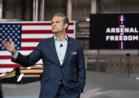 Șeful Pentagonului: Discuțiile cu Iranul sunt "foarte reale", dar deocamdată negociem cu bombe. Următoarele zile vor fi decisive