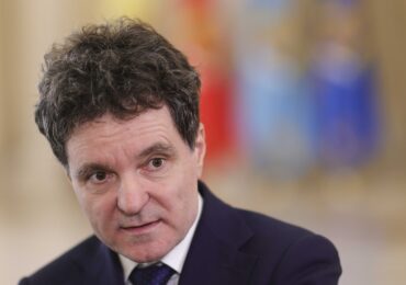 Nicușor Dan va convoca „foarte repede” consultări după moțiune. De ce nu se teme de suspendare (Video)
